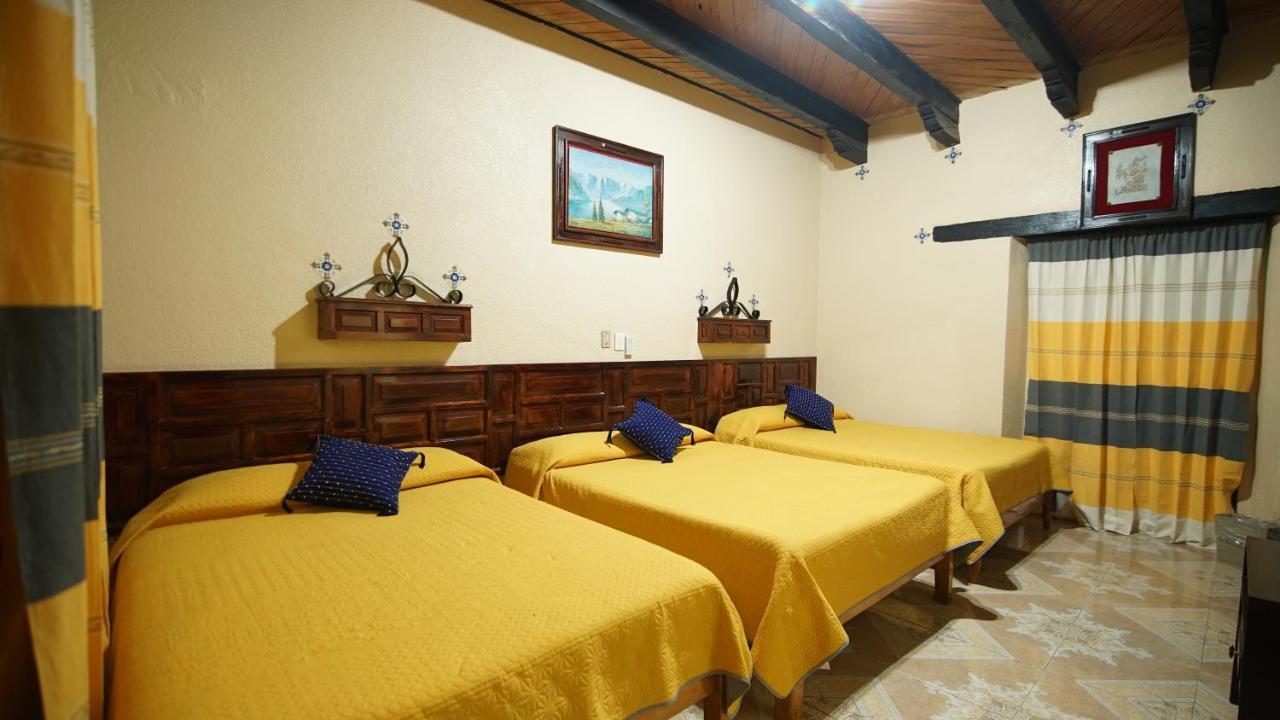 Hotel Palacio De Moctezuma San Cristobal de las Casas Bagian luar foto