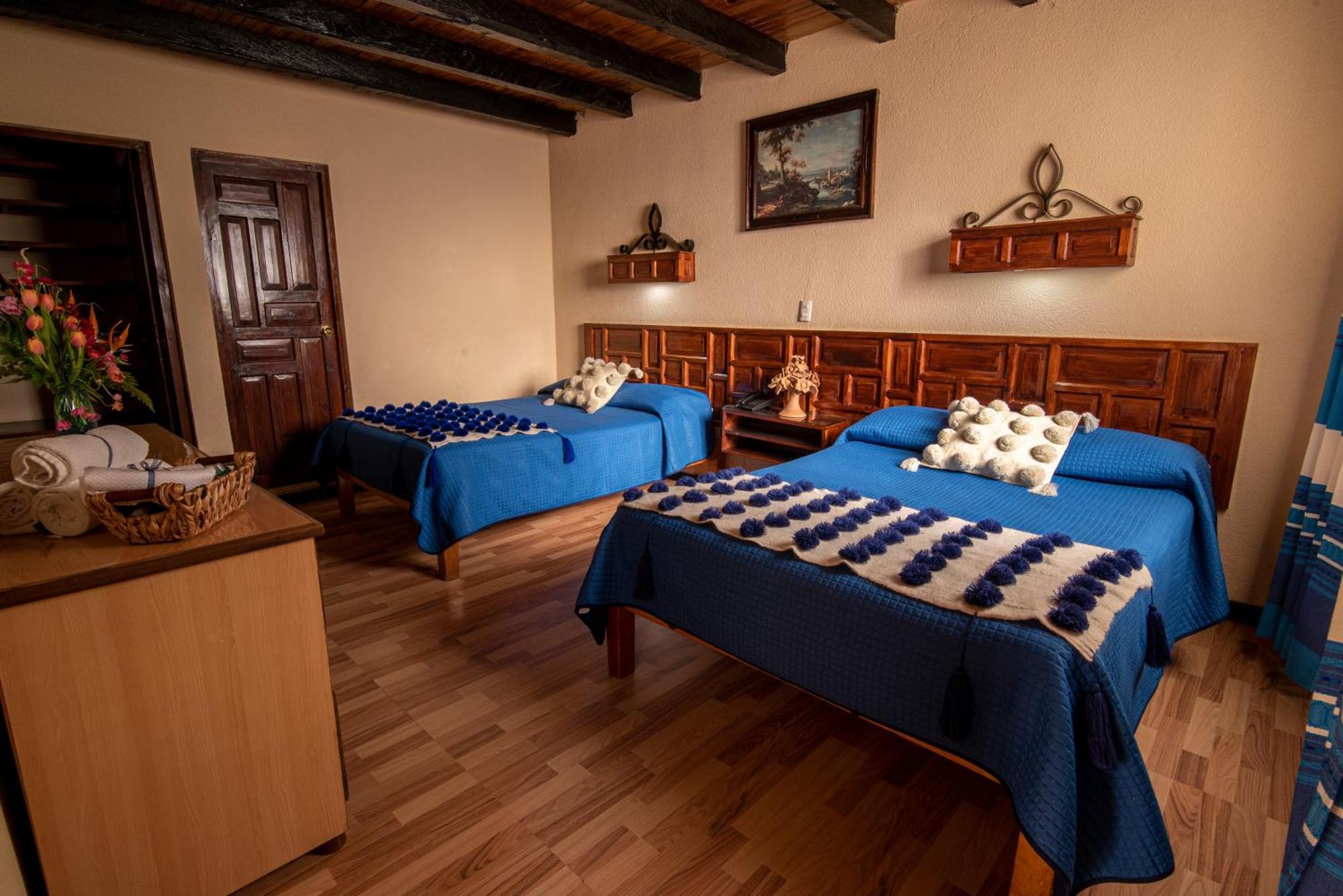 Hotel Palacio De Moctezuma San Cristobal de las Casas Bagian luar foto