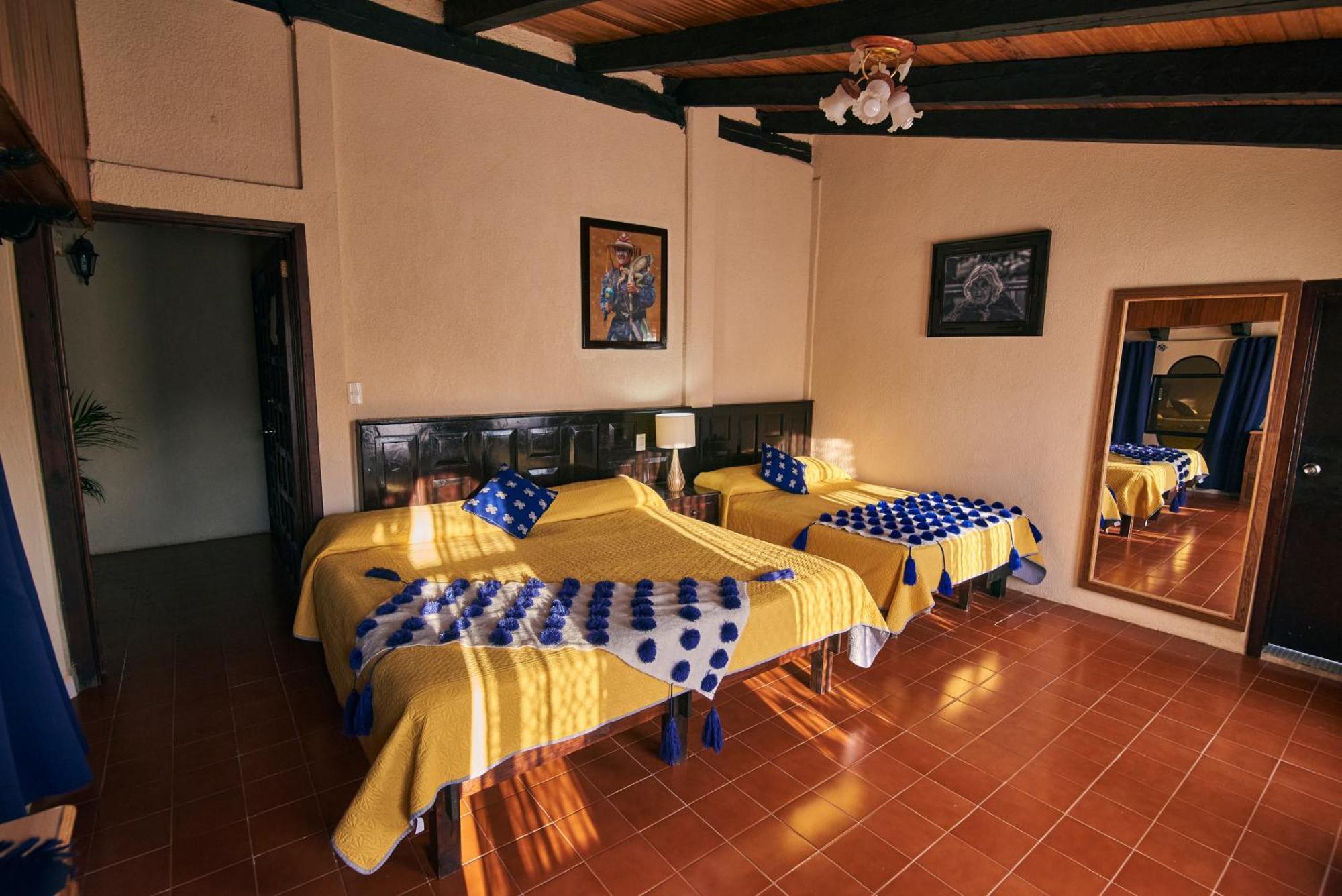 Hotel Palacio De Moctezuma San Cristobal de las Casas Bagian luar foto
